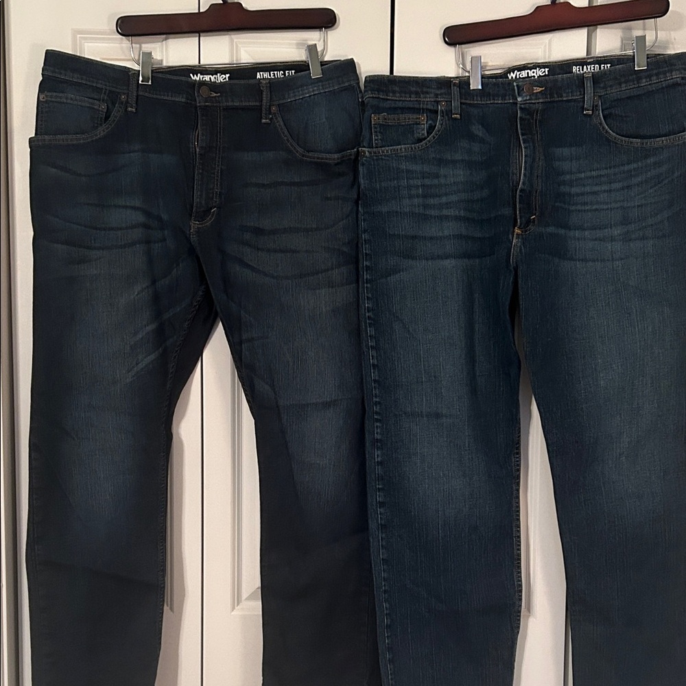 Wrangler Men's Relaxed Jeans - Deep Indigo